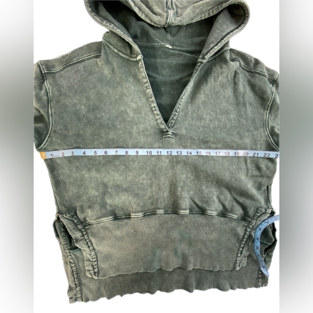 We The Free  Free People Washed Teal Hoodie Large EUC - Picture 9 of 10